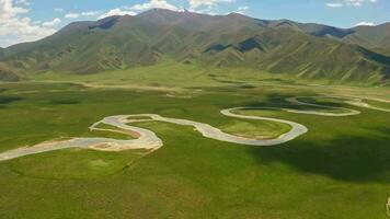 Bayinbuluke grassland and river in a fine day. video