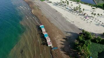 Beach in Fuxian Lake in Yunnan, China. video