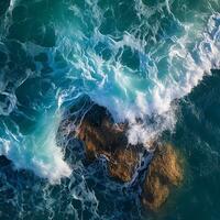 impresionante aéreo ver de turbulento azul aguas con olas y blanco espuma crestas - ai generado foto