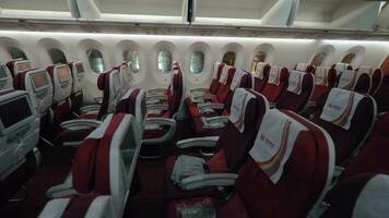 Empty cabin of Hainan Airlines aircraft Economy class video