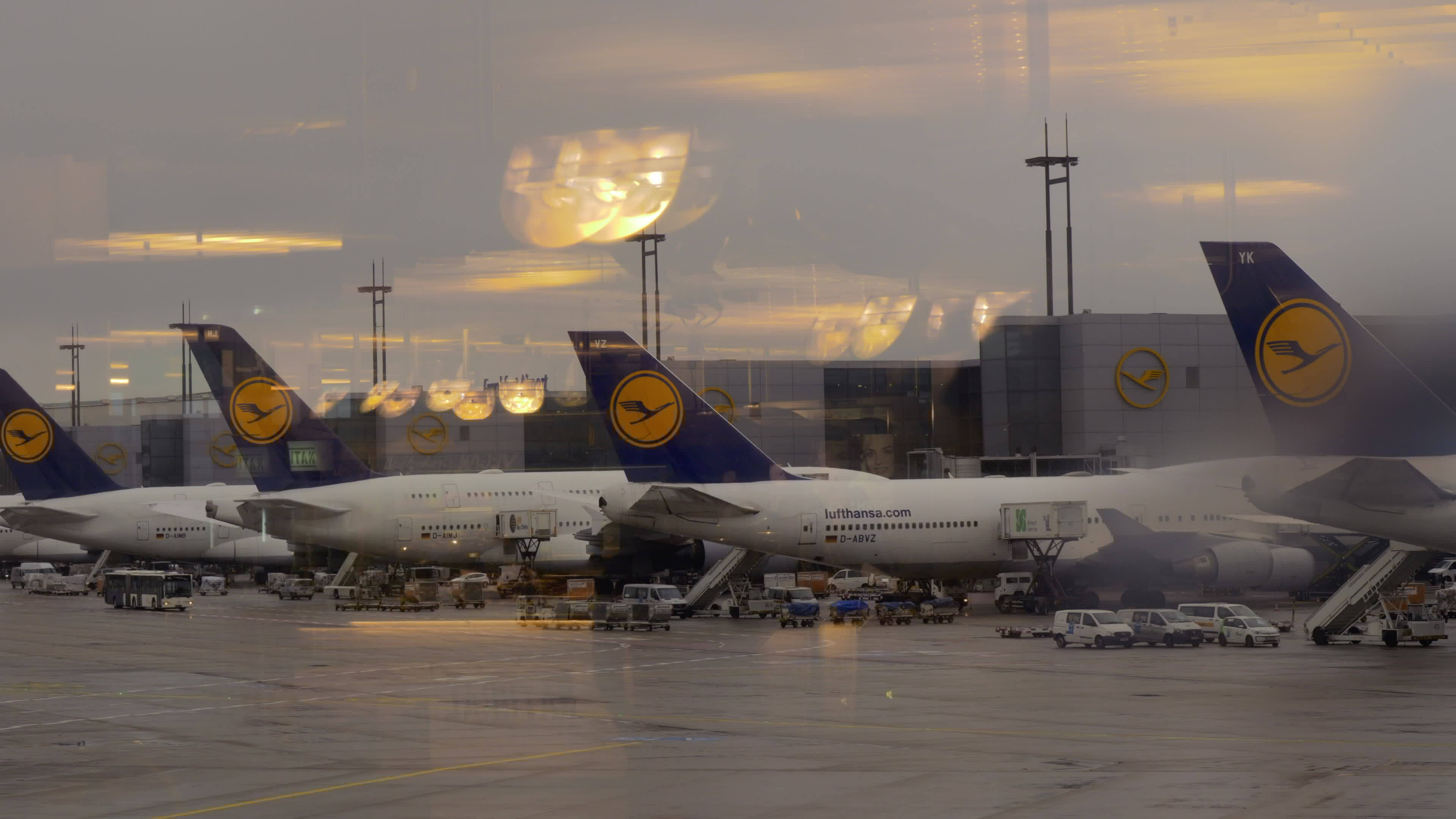 Lufthansa hub at the airport of Frankfurt, Germany 28047962 Stock Video
