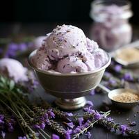 lavanda hielo crema en el mesa foto