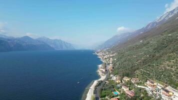 lago di garda strandlinje video