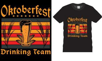 Oktoberfest Bebiendo equipo t- camisa diseño vector modelo