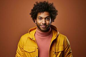 joven africano americano hombre con afro peinado en amarillo chaqueta. generativo ai foto