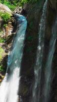 il superiore parte di il Kalmtaler cascata, Passiria, val passiria, Sud tirolo, Italia video