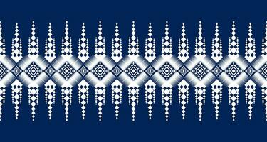 Ikat geometric folklore ornament with diamonds. Tribal ethnic vector texture. Seamless striped pattern in Aztec style. Folk embroidery. Indian, Scandinavian, Gypsy,