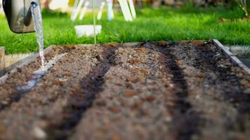 suolo e fertilizzante coltivazione. suolo fertilizzanti prima piantare semi video