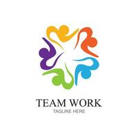 equipo trabajo logo diseñar, juntos. moderno social red equipo logo diseño vector