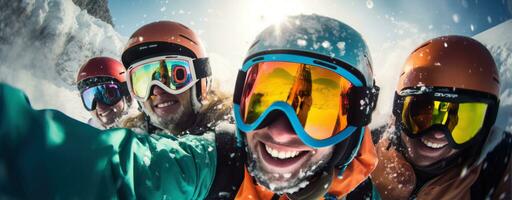 un grupo de esquiadores vistiendo esquí gafas de protección y guantes foto