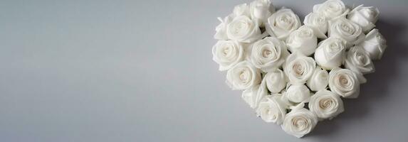 blanco rosas en el formar de un corazón, saludo tarjeta para el boda, enamorado. ai generado. foto