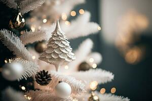 blanco Navidad árbol con luces en el distancia. Navidad y nuevo años fondo, desenfocado foto