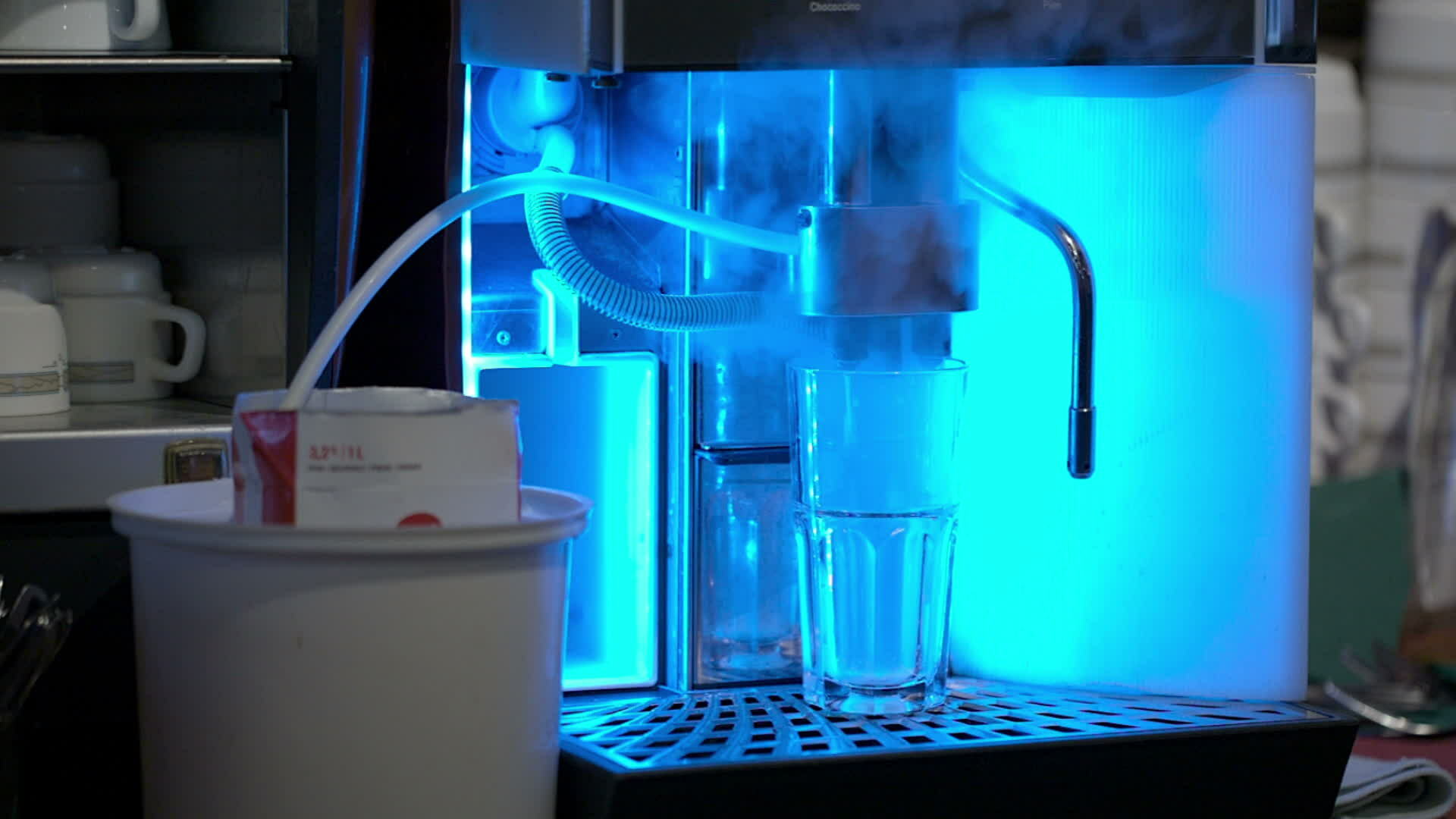 Making cocoa in coffee machine 28294341 Stock Video at Vecteezy