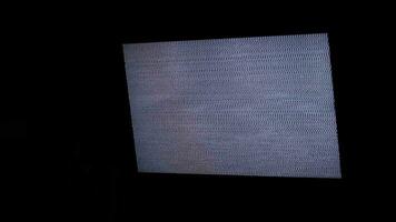 televisão painel com branco ruído e som video