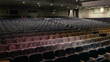 Audience fills the theatre Time lapse video