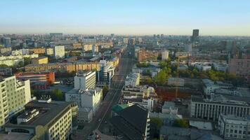 Moskou stadsgezicht in de ochtend, antenne visie video