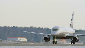 Sukhoi Superjet 100 of Aeroflot taking off video