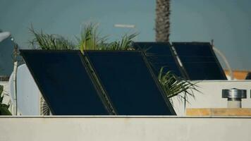 tropical solar painéis - aproveitar a poder do a Sol video
