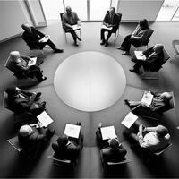varios personas sentado en un circulo en un reunión habitación. generativo ai. foto