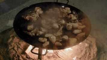 Fallas festival frango paella cozinhando video
