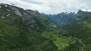 bellissimo aereo metraggio natura Norvegia naturale paesaggio video