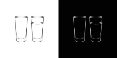 Glass closeup. Glassware for drinks. Drinking glass isolated vector illustration. linear icon. Editable stroke