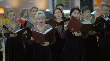 Performance von Sweschnikow Zustand akademisch Russisch Chor video