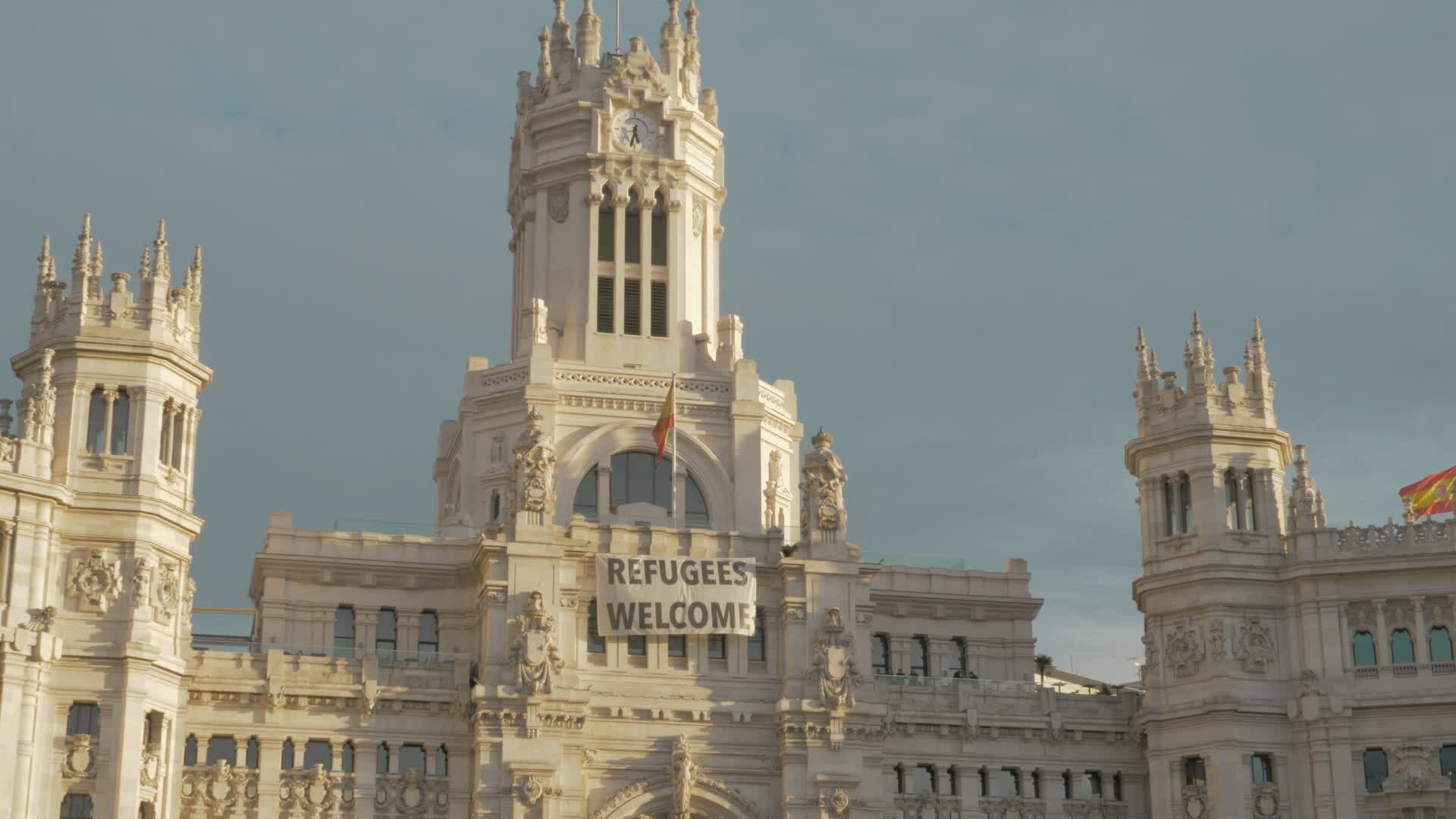 Cybele Palace with banner Refugees 28746362 Stock Video at Vecteezy