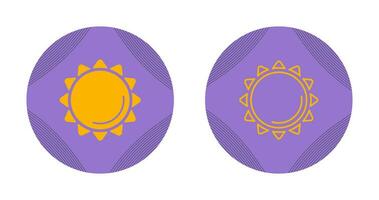 Sun Vector Icon