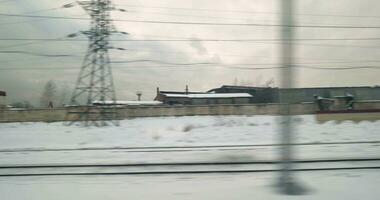 lasso di tempo di treno viaggio attraverso inverno città video