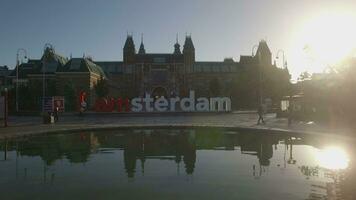 antenne visie van Amsterdam rijksmuseum en kunst plein video