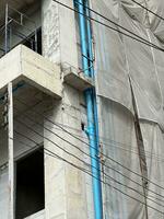 edificio debajo construcción en el ciudad foto