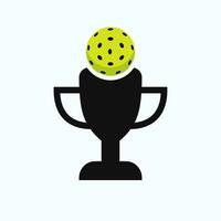 pickleball campeonato trofeo logo diseño concepto con pepinillo pelota y trofeo icono vector