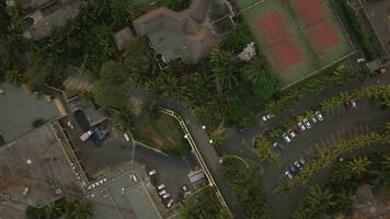 Antenne Schuss von Stadt, Dorf auf das Insel und Blau Ozean, Mauritius video