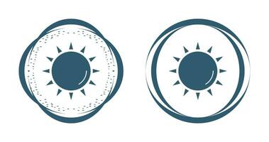 Sun Vector Icon