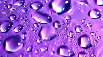 generativo ai, lavanda color. textura de ligero Violeta púrpura gel con gotas y olas en suave antecedentes. líquido belleza producto de cerca foto