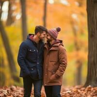 amoroso homosexual Pareja es disfrutando un romántico otoño día ai generativo foto