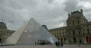 Main courtyard of the Louvre Palace, Paris video
