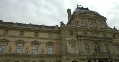 mondo famoso persiana di ventilazione Museo nel Parigi, Francia video