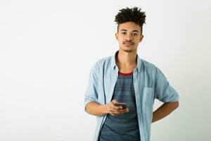 joven hermoso negro hombre, africano americano juventud foto