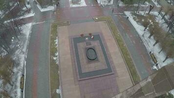 eterno fogo memorial dentro volgogrado, Rússia video