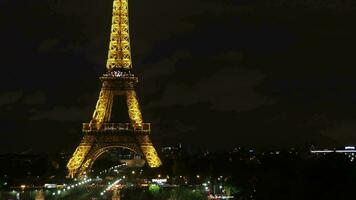 laps de temps de le Eiffel la tour vie nocturne video