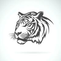 vector de Tigre cabeza en blanco antecedentes. salvaje animales fácil editable en capas vector ilustración.