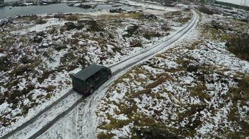 voiture sur le pays route video