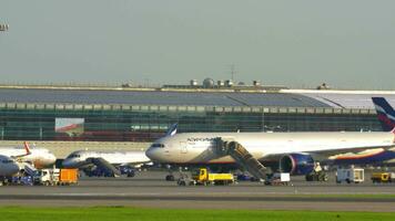 Aussicht zu Scheremetjewo International Flughafen video