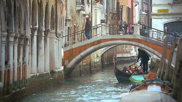 Gondel Reisen und Besichtigung von Venedig video