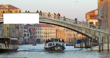 großartig Kanal und Scalzi Brücke im Venedig, Italien video