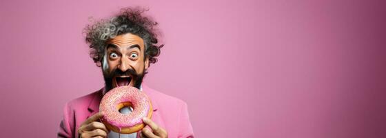 artista saboreando rosquilla en creativo estudio antecedentes con vacío espacio para texto foto