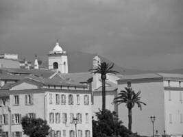 ajaccio en la isla de córcega foto