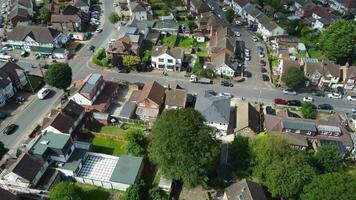 hoch Winkel Aufnahmen von Osten Luton Stadt und Wohn Bezirk. das Aufnahmen war gefangen mit Drohnen Kamera auf August 13., 2023 video